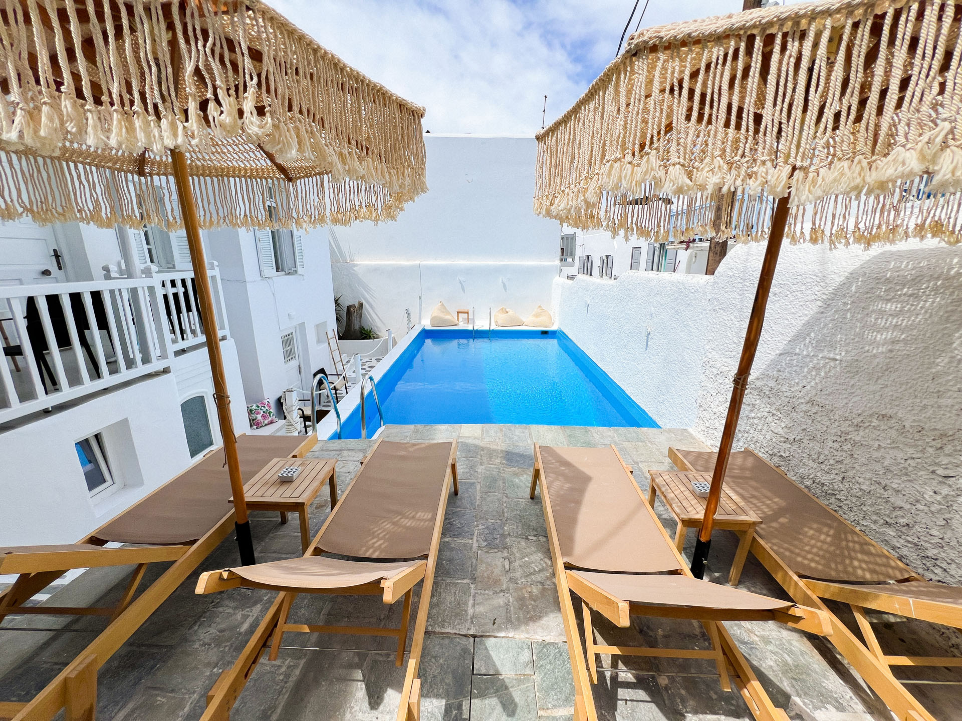 White Pearl Mykonos