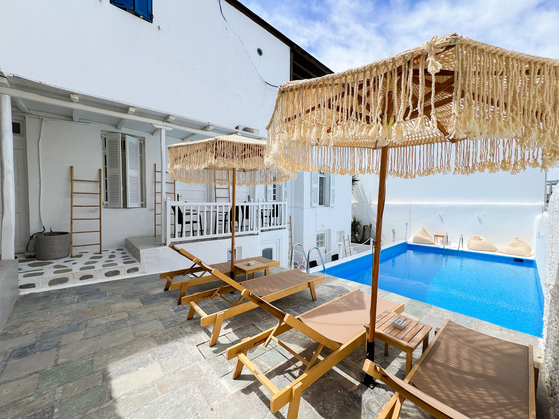 White Pearl Mykonos