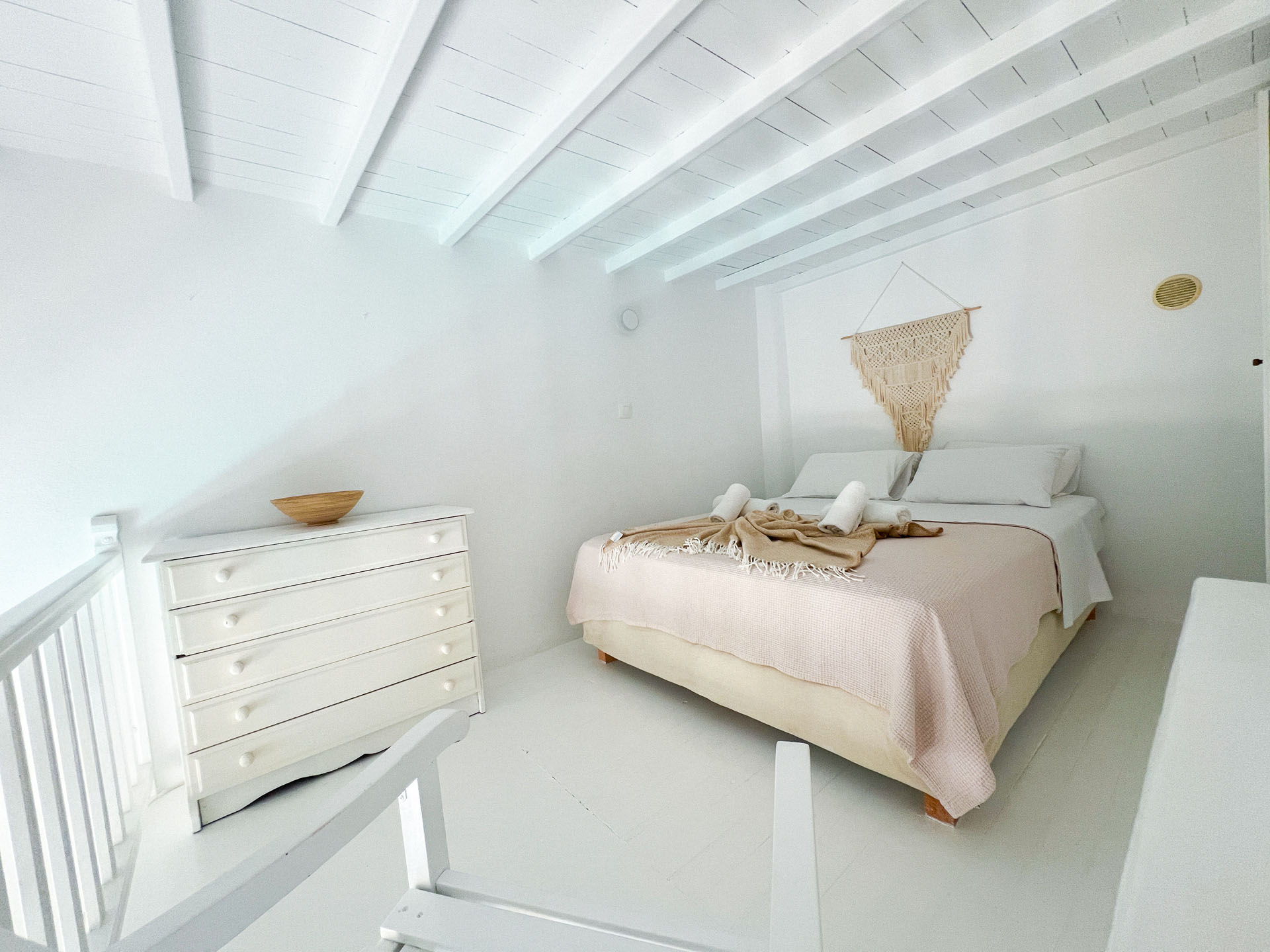 White Pearl Mykonos